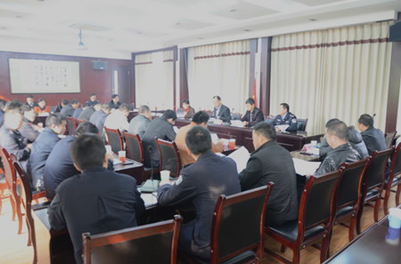 加强人口服务管理_加强外来人员服务管理 促进社会和谐稳定 图(2)